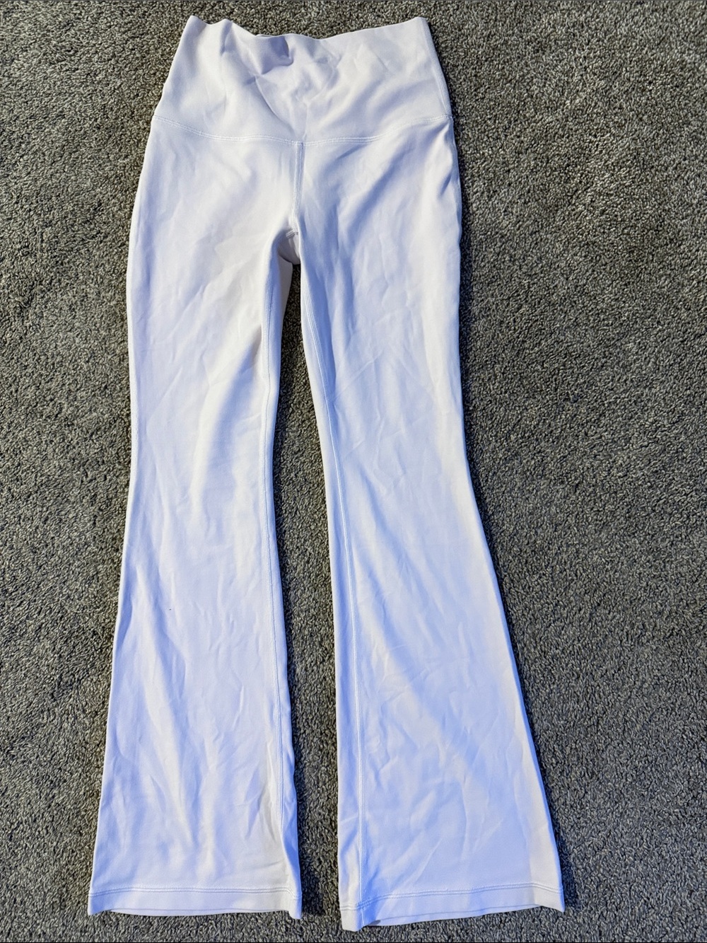 Light Lavender Flare Yoga Leggings TNA - Picture 3 of 5
